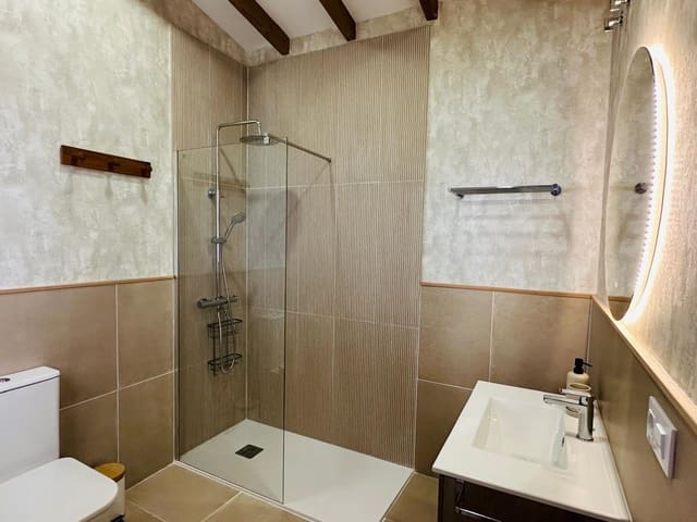 1 soveværelse Lejlighed til leje i Felanitx - € 900 (Ref: 9770873)