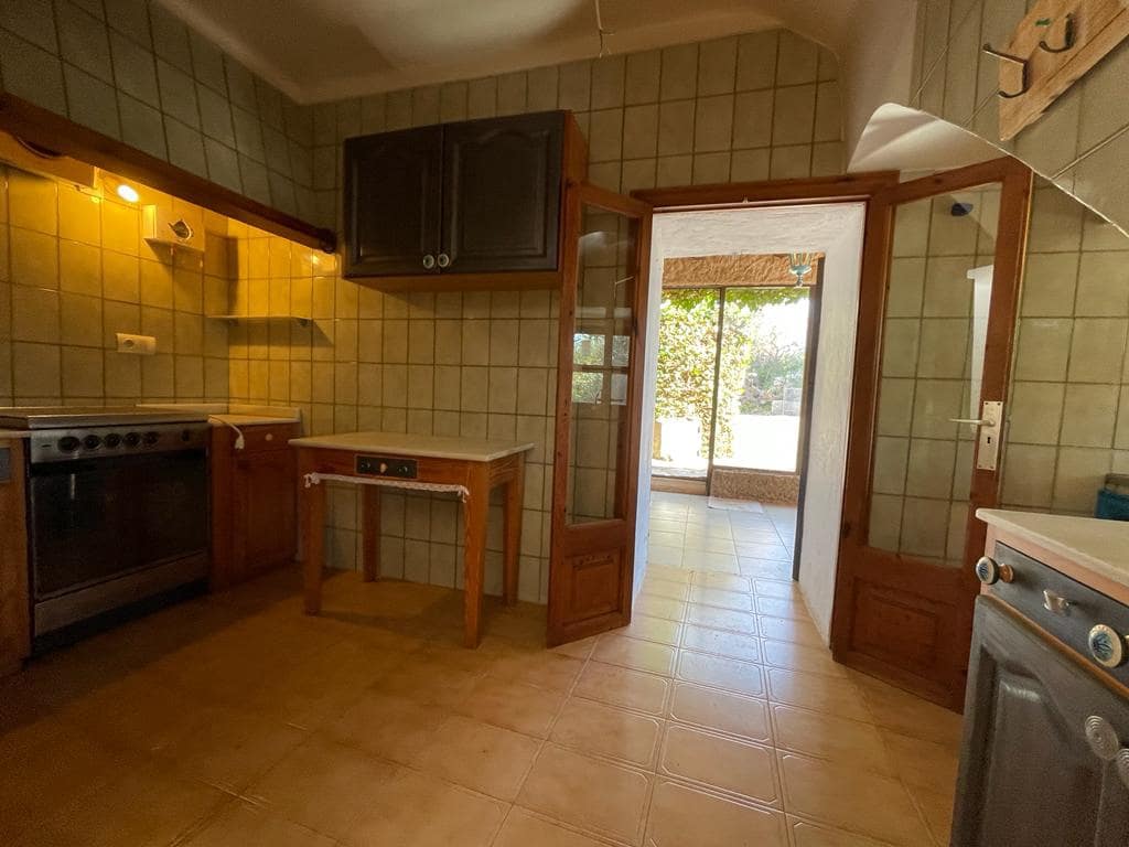 7 sypialnia Finka/Dom wiejski na sprzedaż w Santanyi z basenem garażem - 1 250 000 € (Ref: 9797673)