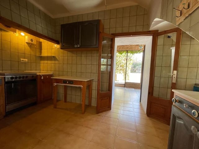 7 sypialnia Finka/Dom wiejski na sprzedaż w Santanyí z basenem garażem - 1 250 000 € (Ref: 9797673)