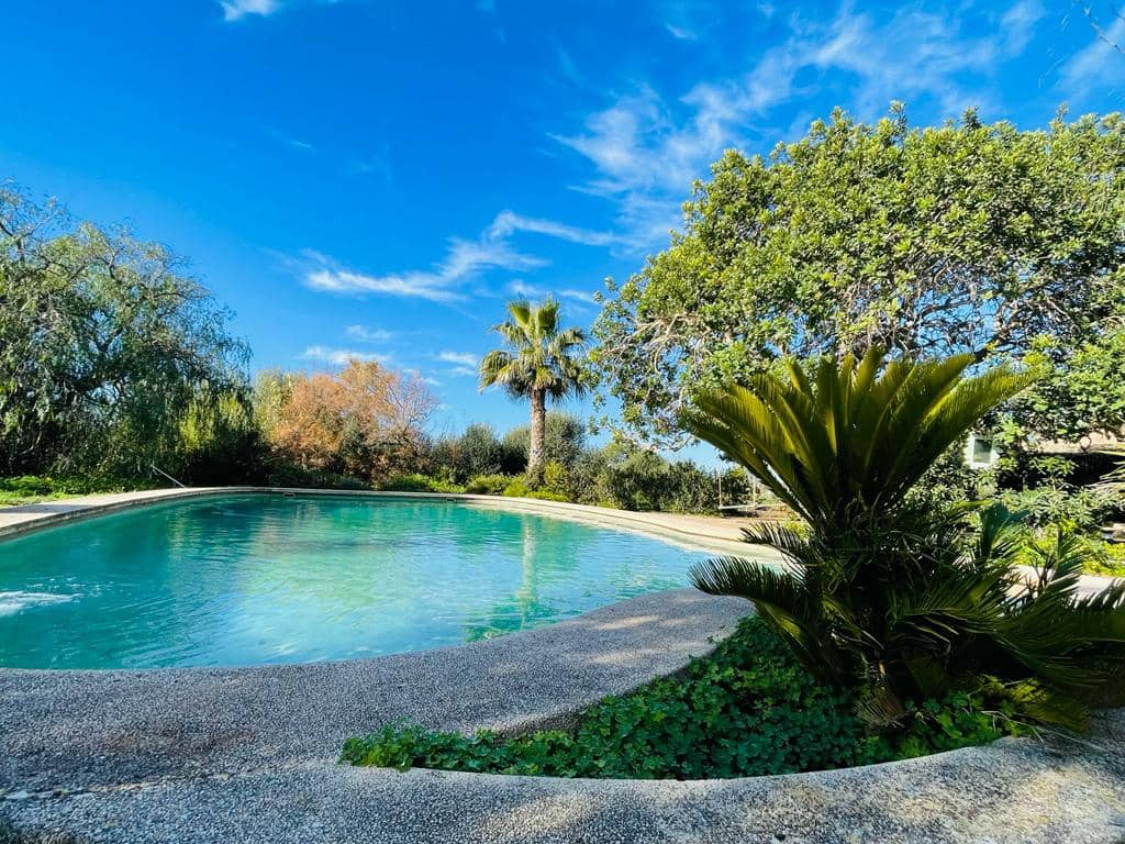 7 sypialnia Finka/Dom wiejski na sprzedaż w Santanyi z basenem garażem - 1 250 000 € (Ref: 9797673)