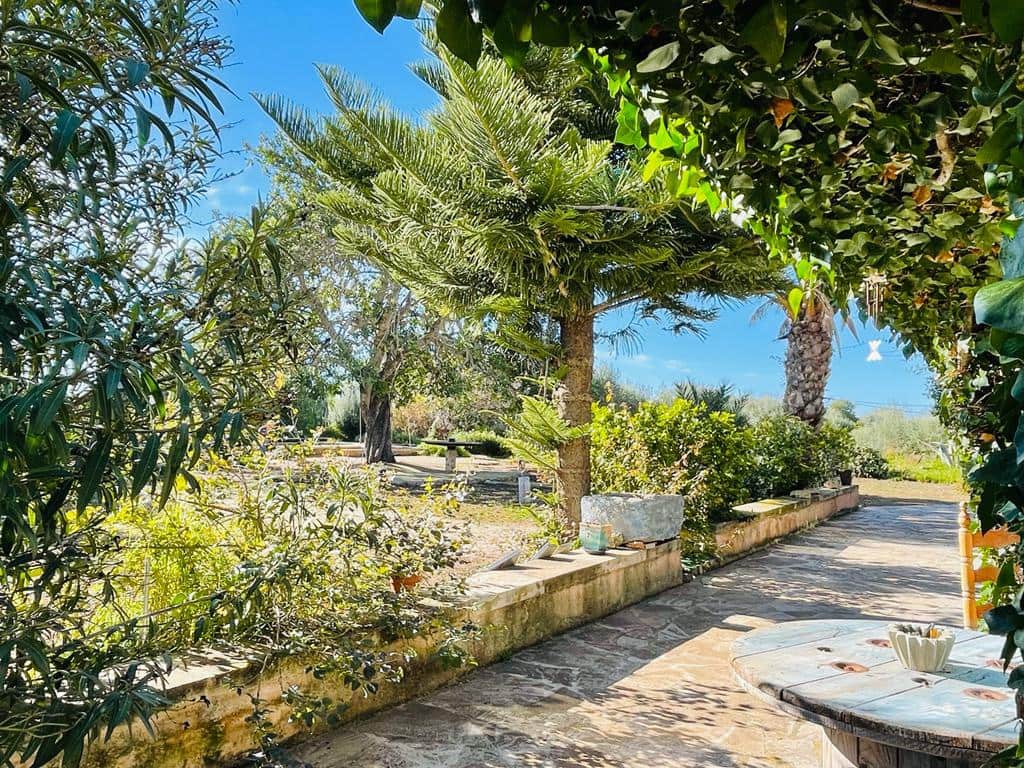 7 sypialnia Finka/Dom wiejski na sprzedaż w Santanyi z basenem garażem - 1 250 000 € (Ref: 9797673)