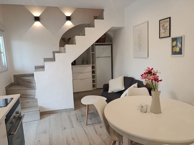 1 slaapkamer Appartement te huur in Felanitx met garage - € 800 (Ref: 9799962)