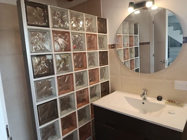 1 slaapkamer Appartement te huur in Felanitx met garage - € 800 (Ref: 9799962)