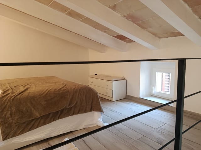 1 slaapkamer Appartement te huur in Felanitx met garage - € 800 (Ref: 9799962)