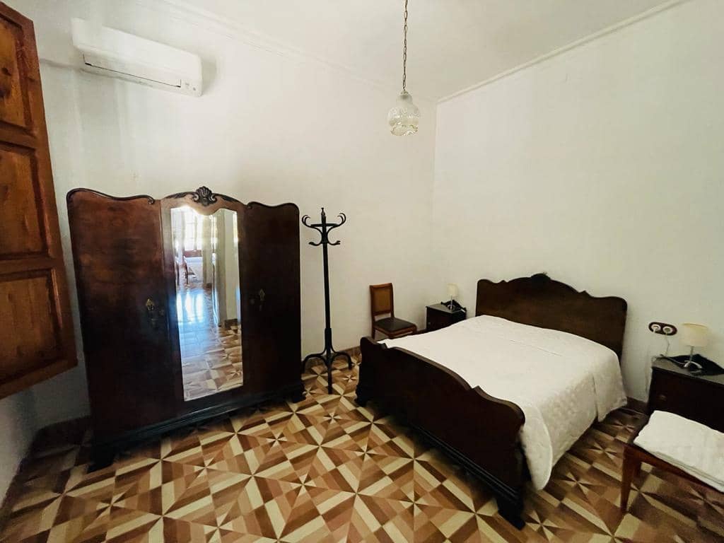 3 bedroom Townhouse for rent in Petra - € 2,000 (Ref: 9867286)