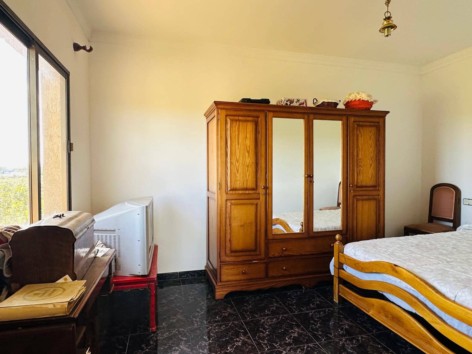 3 sovrum Finca/Hus på landet till salu i Portocristo / Port de Manacor med garage - 660 000 € (Ref: 9908917)