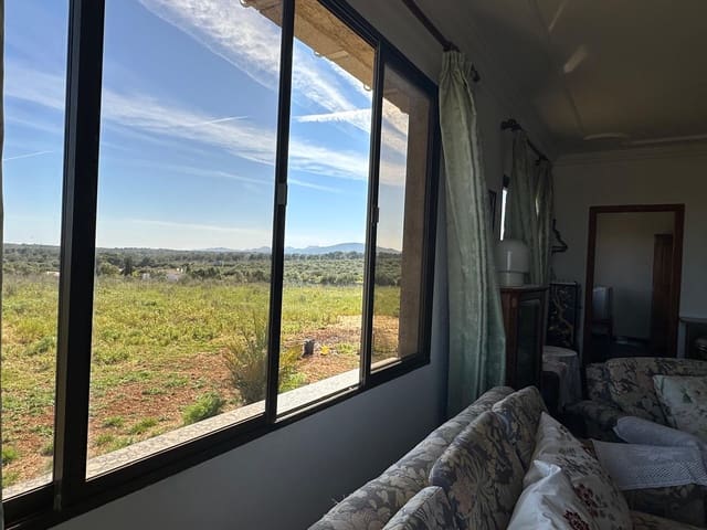 3 sovrum Finca/Hus på landet till salu i Portocristo / Port de Manacor, Manacor med garage - 660 000 € (Ref: 9908917)