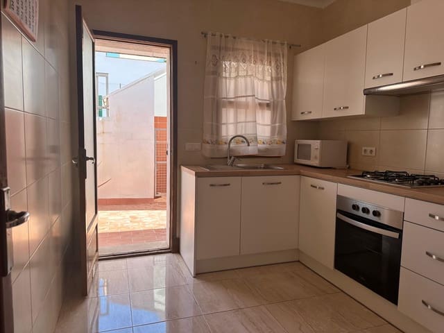 3 bedroom Apartment for rent in Felanitx - € 1,200 (Ref: 9916260)