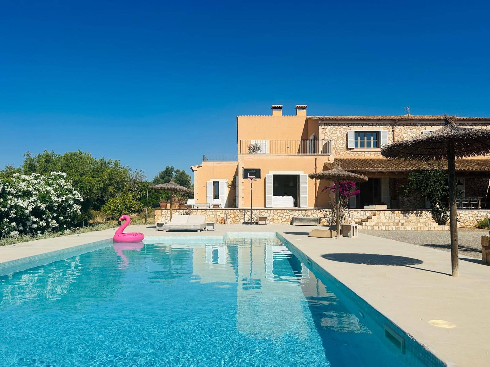 5 soverom Finca/Herregård til salgs i Portocolom med svømmebasseng garasje - € 3 800 000 (Ref: 9934901)