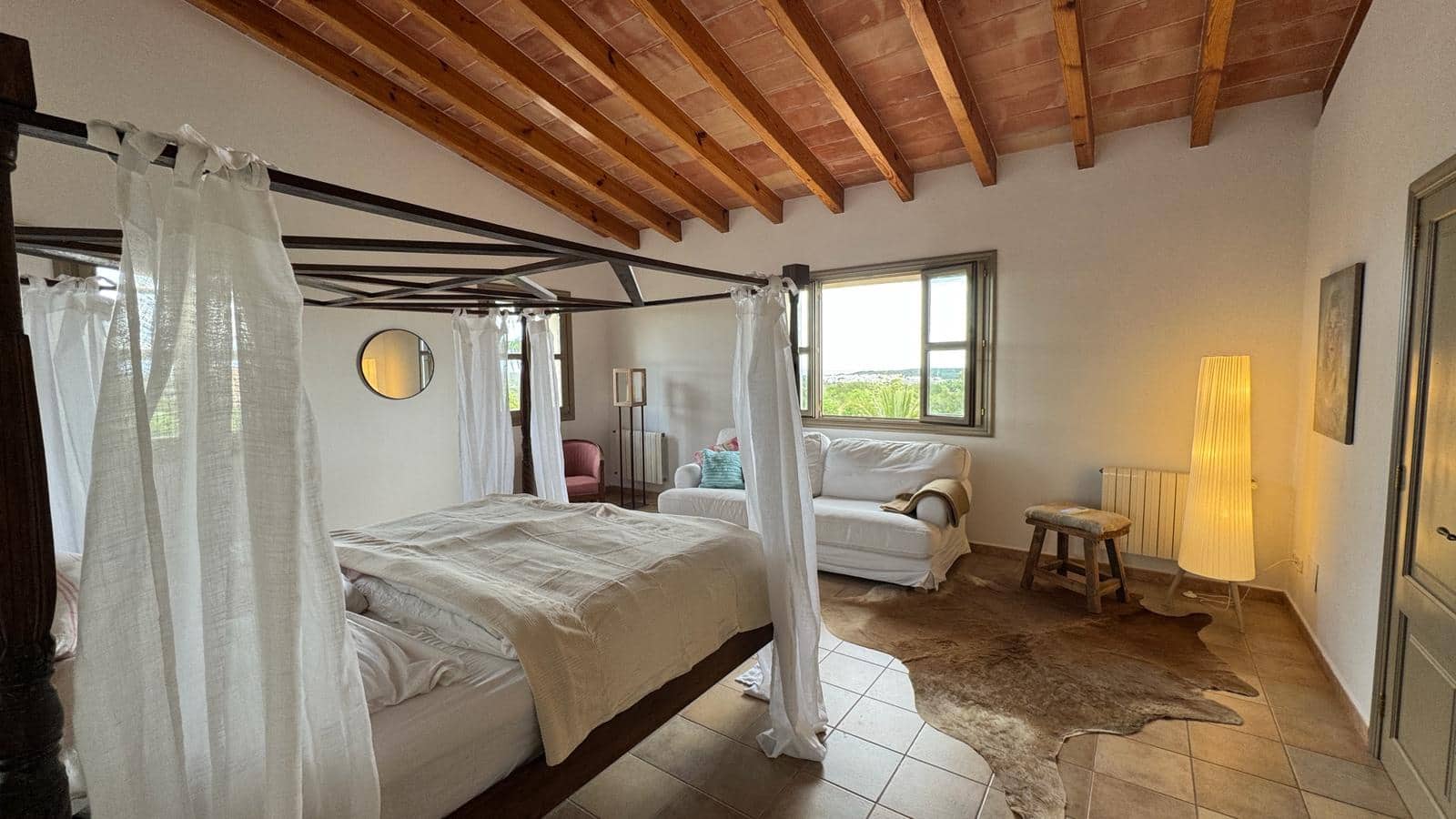 5 soverom Finca/Herregård til salgs i Portocolom med svømmebasseng garasje - € 3 800 000 (Ref: 9934901)