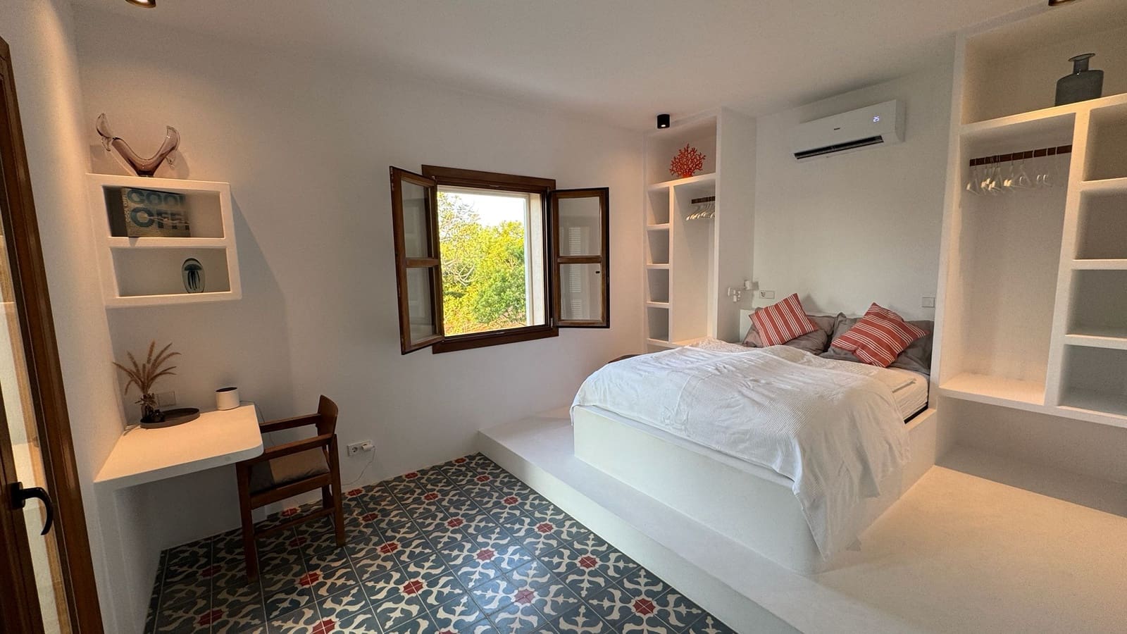 5 soverom Finca/Herregård til salgs i Portocolom med svømmebasseng garasje - € 3 800 000 (Ref: 9934901)