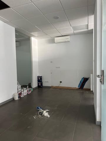 2 Zimmer Ladenlokal zu vermieten in Felanitx - 2.000 € (Ref: 9974244)