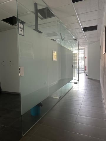 2 Zimmer Ladenlokal zu vermieten in Felanitx - 2.000 € (Ref: 9974244)