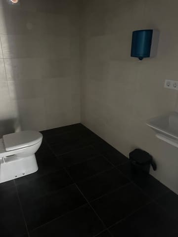 2 Zimmer Ladenlokal zu vermieten in Felanitx - 2.000 € (Ref: 9974244)