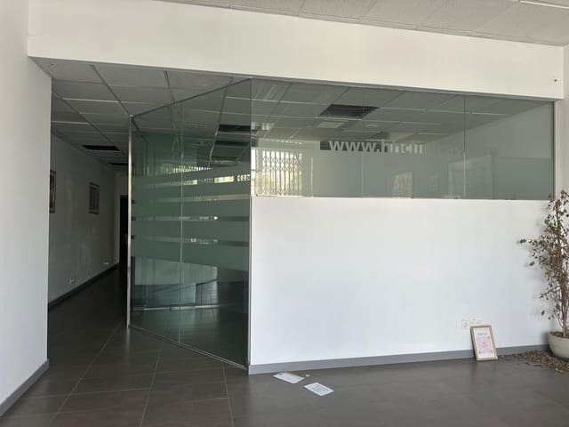 2 Zimmer Ladenlokal zu vermieten in Felanitx - 2.000 € (Ref: 9974244)