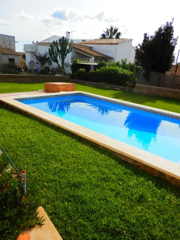 3 quarto Apartamento de Praia para arrendar em Portocolom com piscina garagem - 1 500 € (Ref: 9977535)
