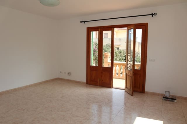 3 soveværelse Strandlejlighed til leje i Portocolom, Felanitx med swimmingpool garage - € 1.500 (Ref: 9977535)