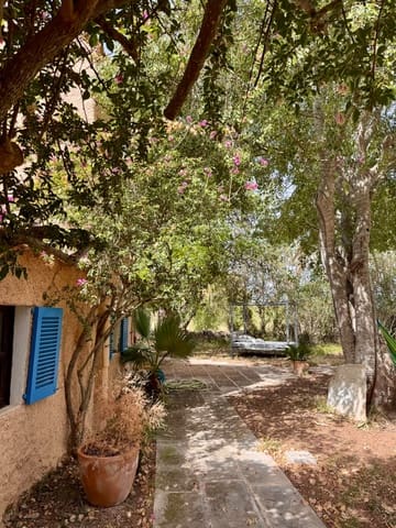 3 soverom Finca/Herregård til salgs i Felanitx med svømmebasseng garasje - € 1 280 000 (Ref: 9981326)