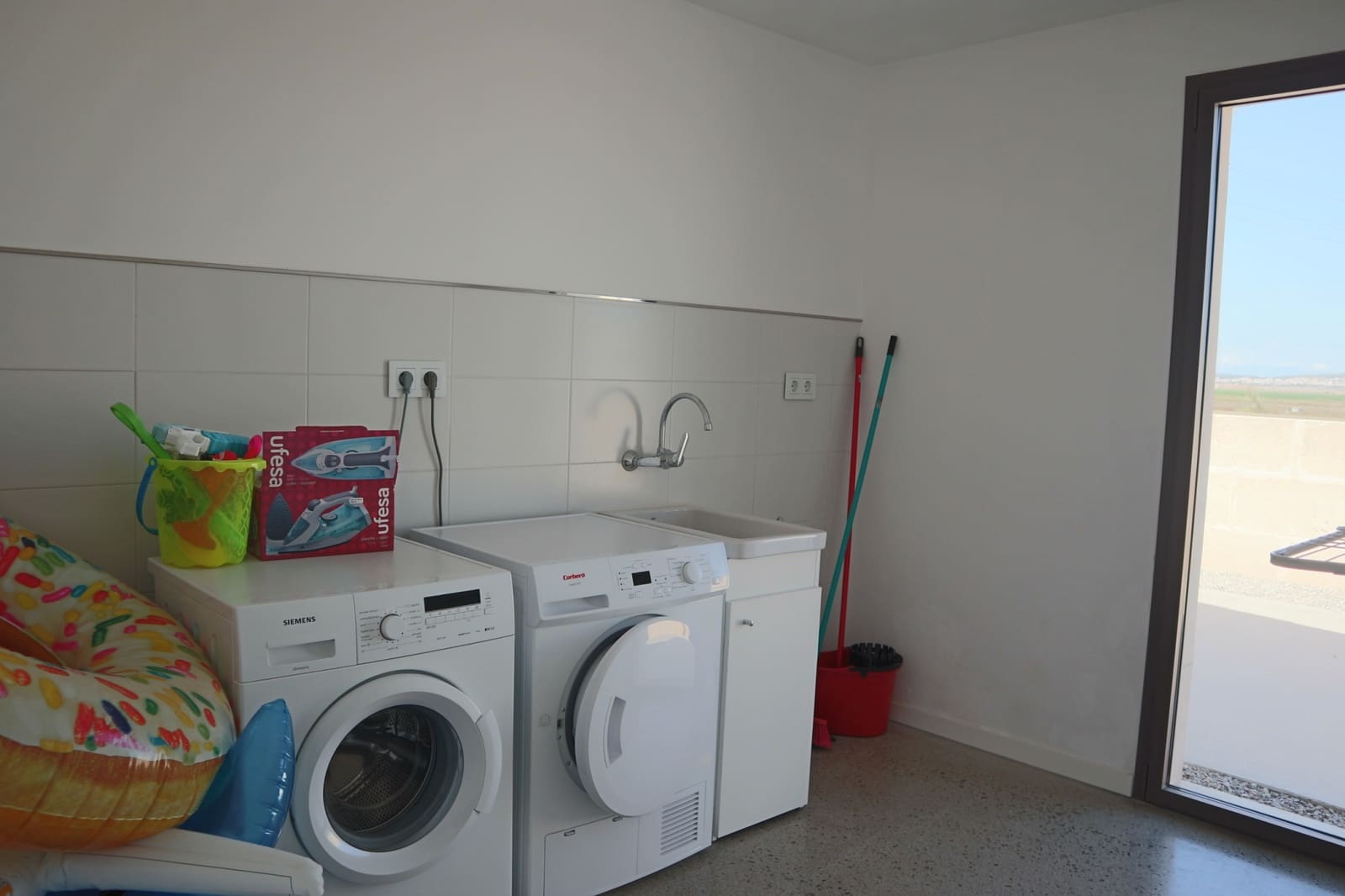 4 soverom Finca/Herregård til leie i Petra med svømmebasseng garasje - € 3 000 (Ref: 9994481)