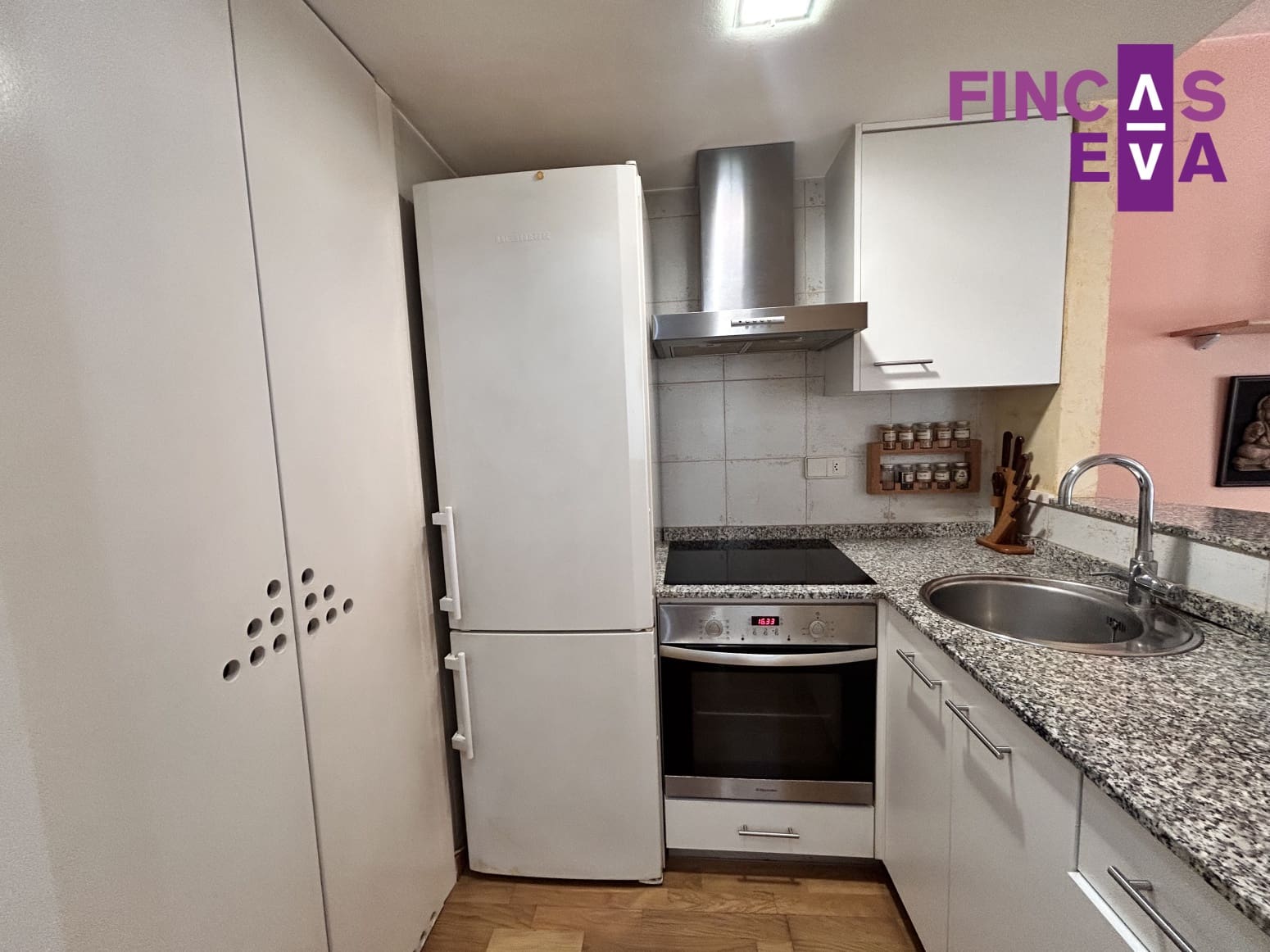 1 slaapkamer Flat te koop in Barcelona stad - € 309.000 (Ref: 10026016)