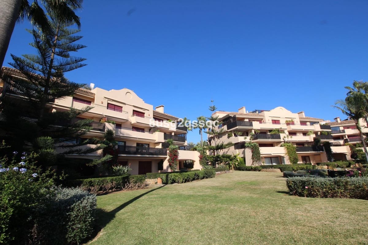 3 bedroom Flat for sale in Costalita - € 2,799,999 (Ref: 10043434)