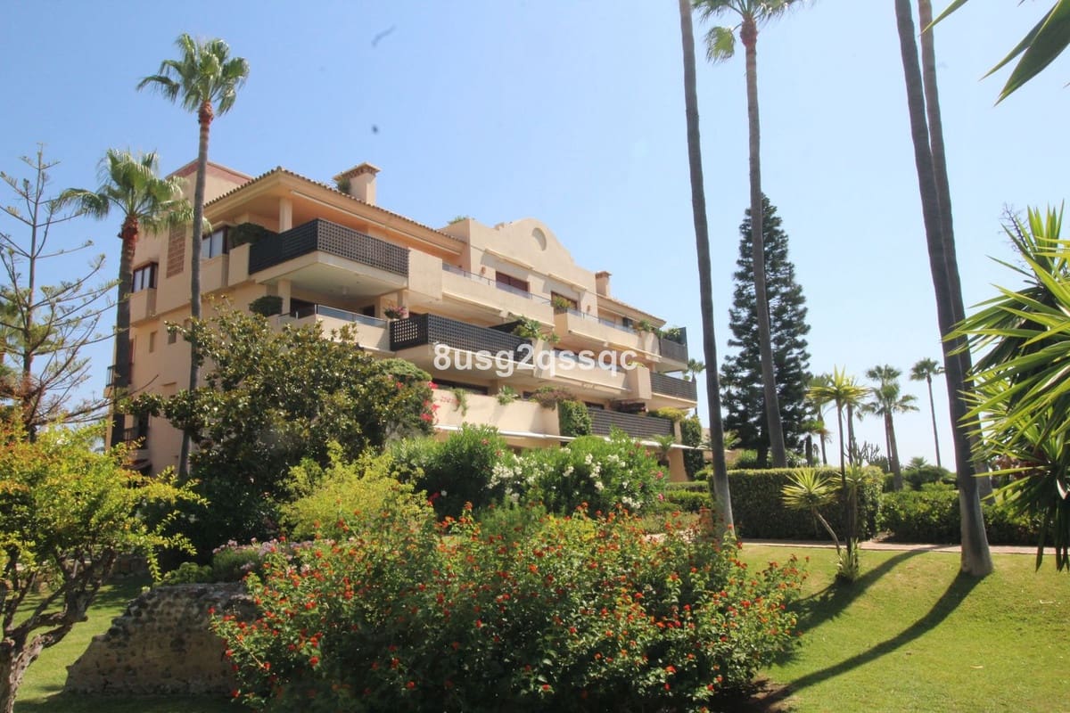 3 bedroom Flat for sale in Costalita - € 2,799,999 (Ref: 10043434)