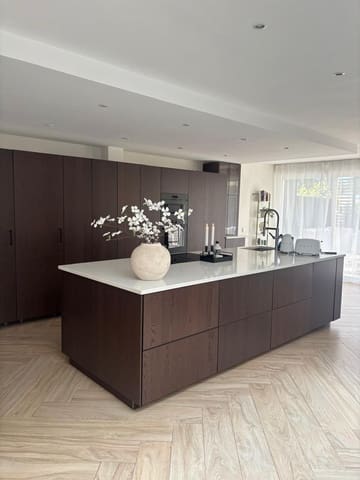4 chambre Villa/Maison à vendre à Atalaya-Isdabe, Estepona avec piscine garage - 749 000 € (Ref: 10043439)