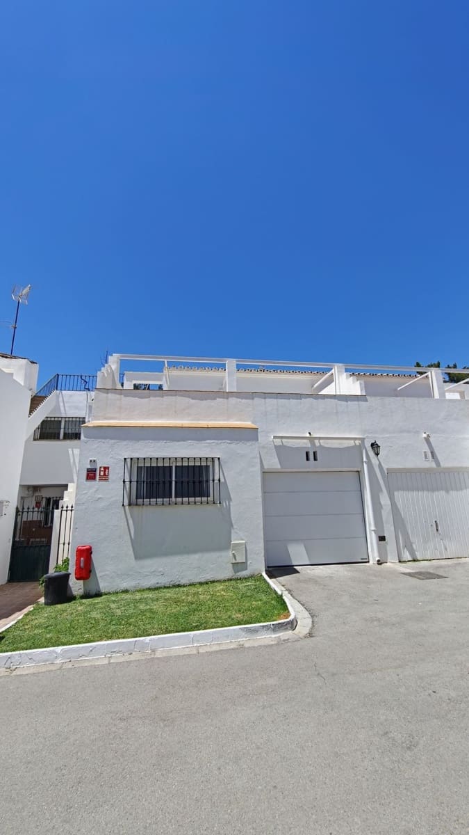 4 chambre Villa/Maison à vendre à Atalaya-Isdabe avec piscine garage - 749 000 € (Ref: 10043439)