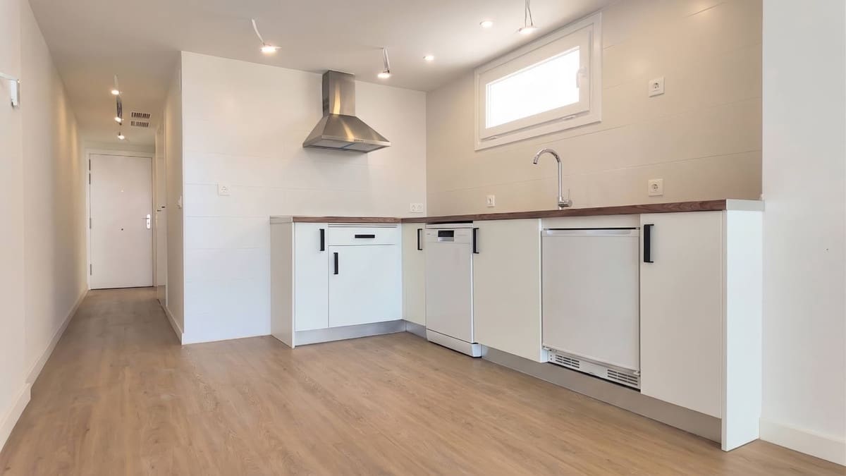 2 sovrum Lägenhet till salu i Fuengirola med garage - 350 000 € (Ref: 10043442)