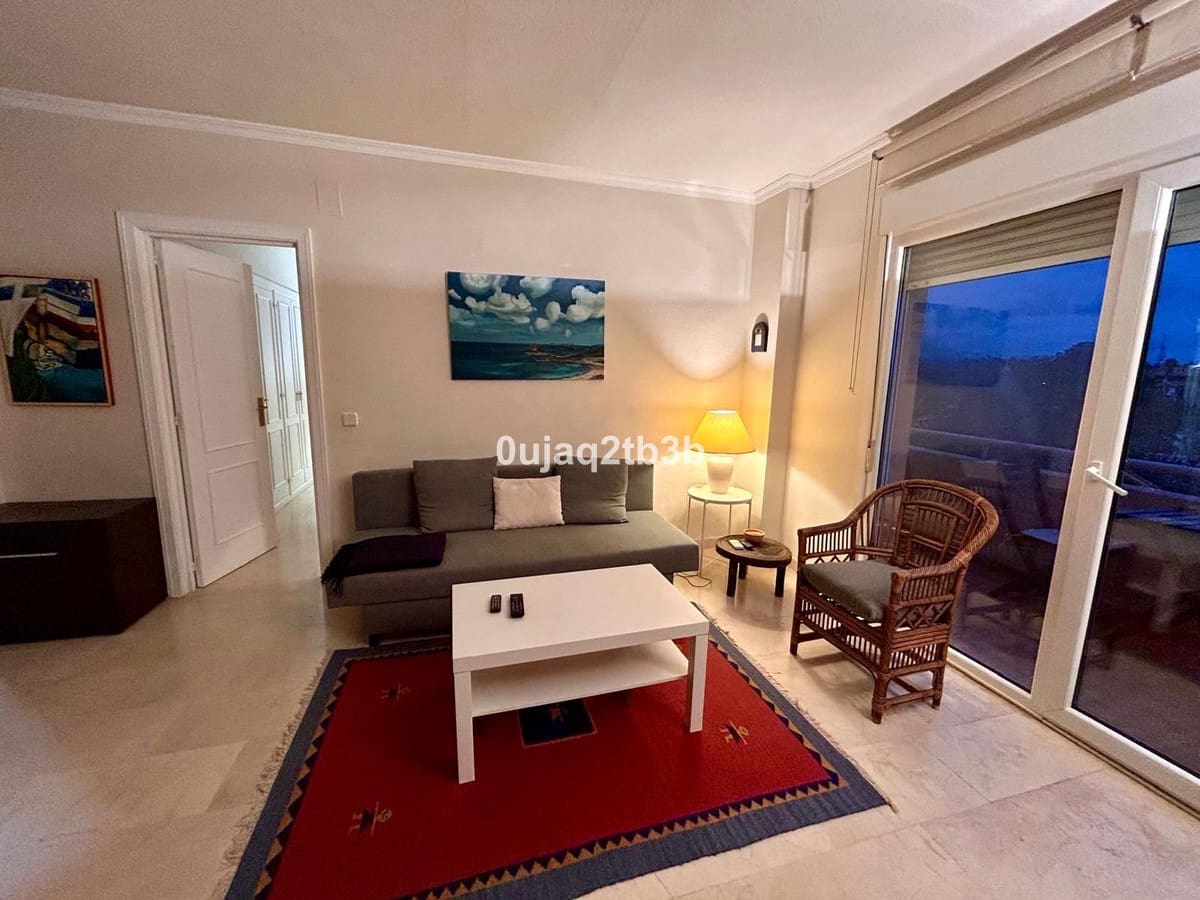 Piso de 1 habitación en New Golden Mile en venta - 235.000 € (Ref: 10043445)