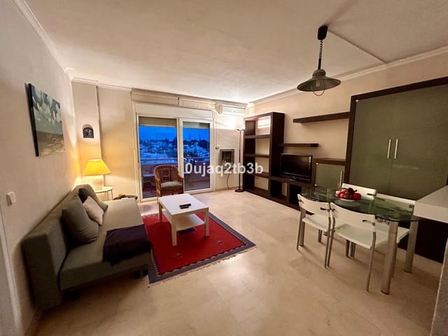 Piso de 1 habitación en La Concha - Resina Golf, Estepona en venta - 235.000 € (Ref: 10043445)