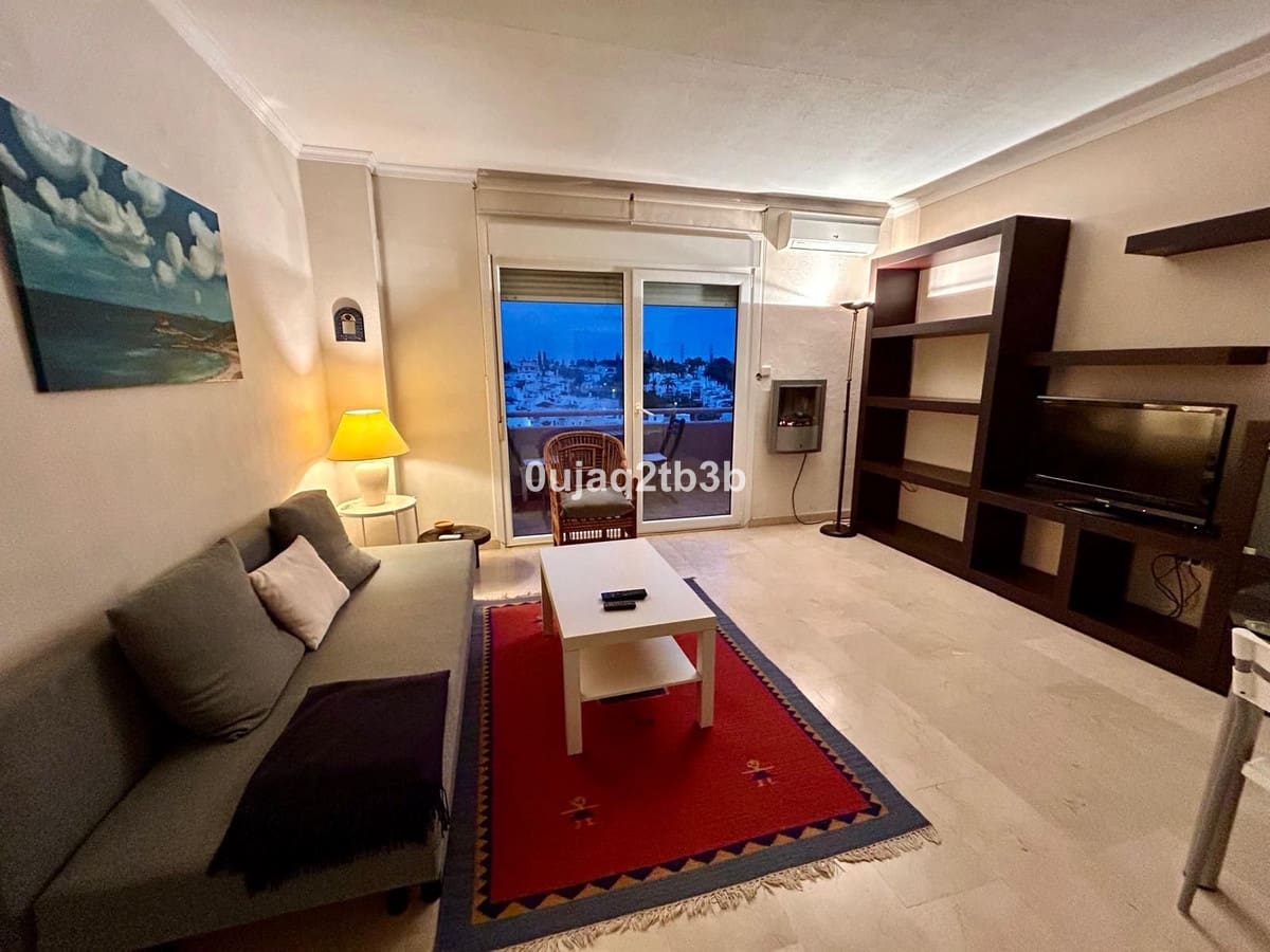 Piso de 1 habitación en New Golden Mile en venta - 235.000 € (Ref: 10043445)