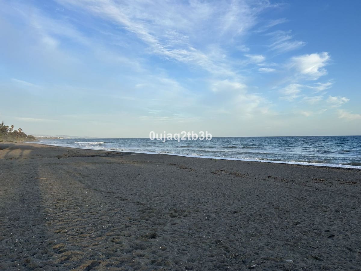 Piso de 1 habitación en New Golden Mile en venta - 235.000 € (Ref: 10043445)