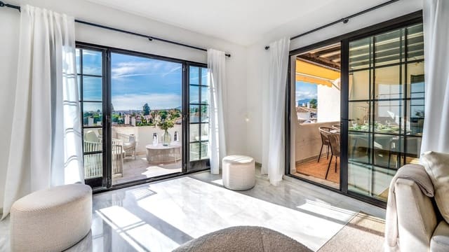 3 chambre Appartement à vendre à Las Brisas, Marbella - 1 495 000 € (Ref: 10043447)