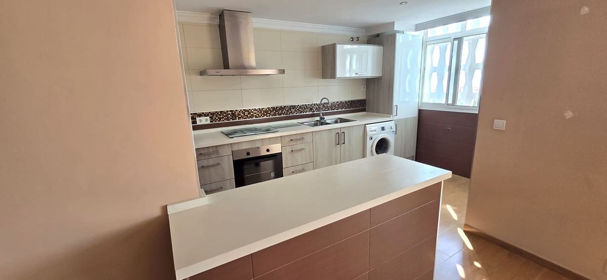 4 quarto Apartamento para venda em Marbella - 388 000 € (Ref: 10043549)