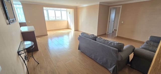 4 quarto Apartamento para venda em San Pedro de Alcántara Pueblo, Marbella - 388 000 € (Ref: 10043549)