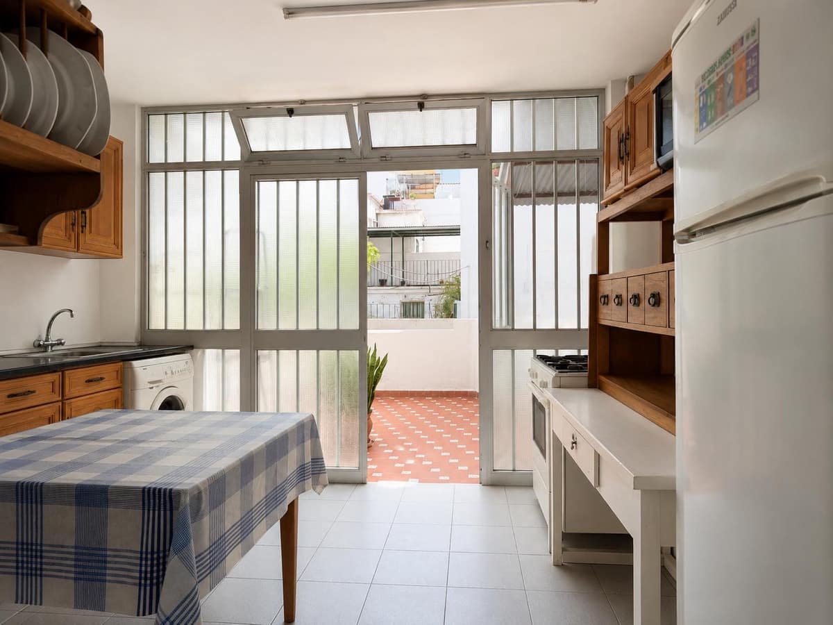 6 quarto Moradia para venda em Marbella com garagem - 550 000 € (Ref: 10043552)