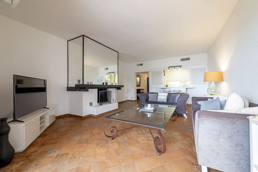 1 sovrum Lägenhet till salu i Marbella - 656 000 € (Ref: 10055777)