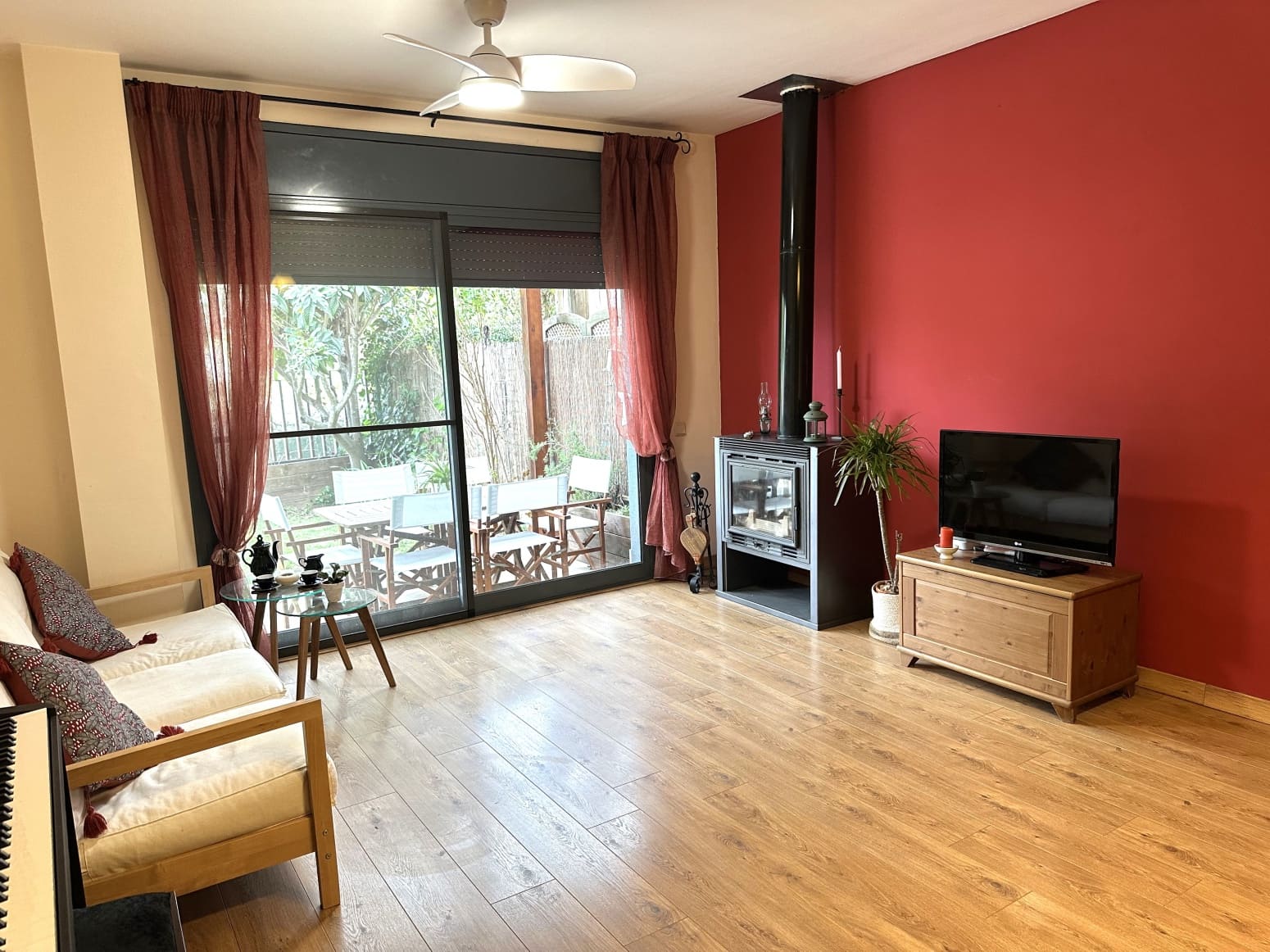 4 camera da letto Villa in vendita in Salomo con garage - 275.000 € (Rif: 10070183)