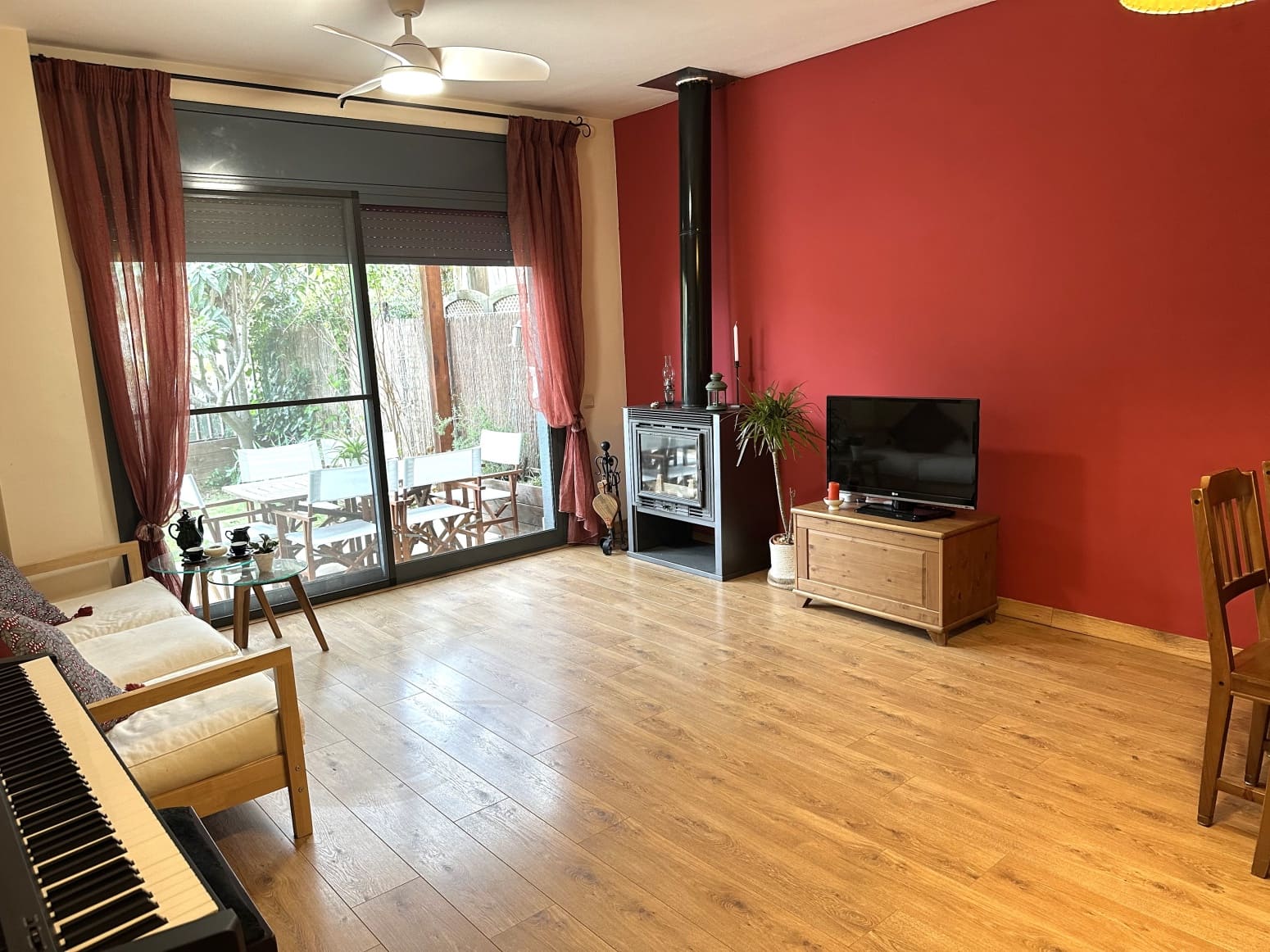 4 camera da letto Villa in vendita in Salomo con garage - 275.000 € (Rif: 10070183)