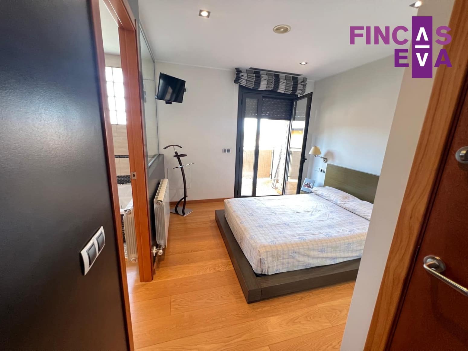 4 sypialnia Willa na sprzedaż w La Roca del Valles z garażem - 575 000 € (Ref: 10079104)