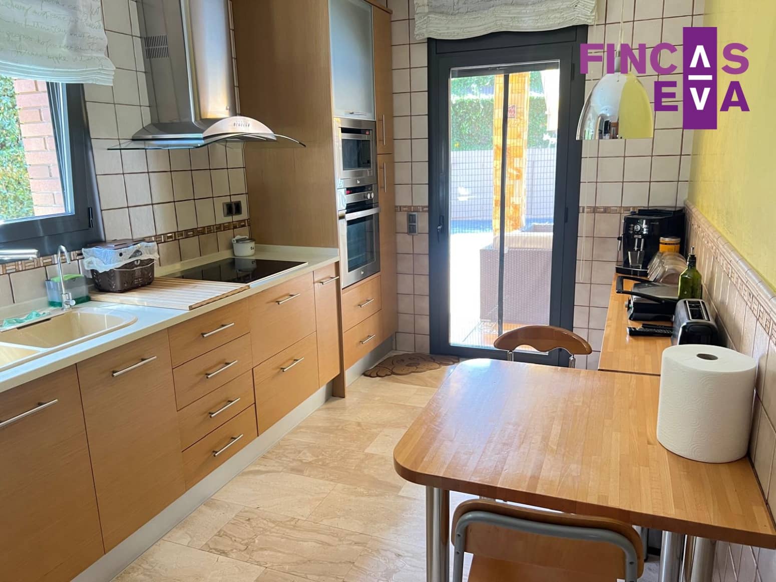 4 sypialnia Willa na sprzedaż w La Roca del Valles z garażem - 575 000 € (Ref: 10079104)