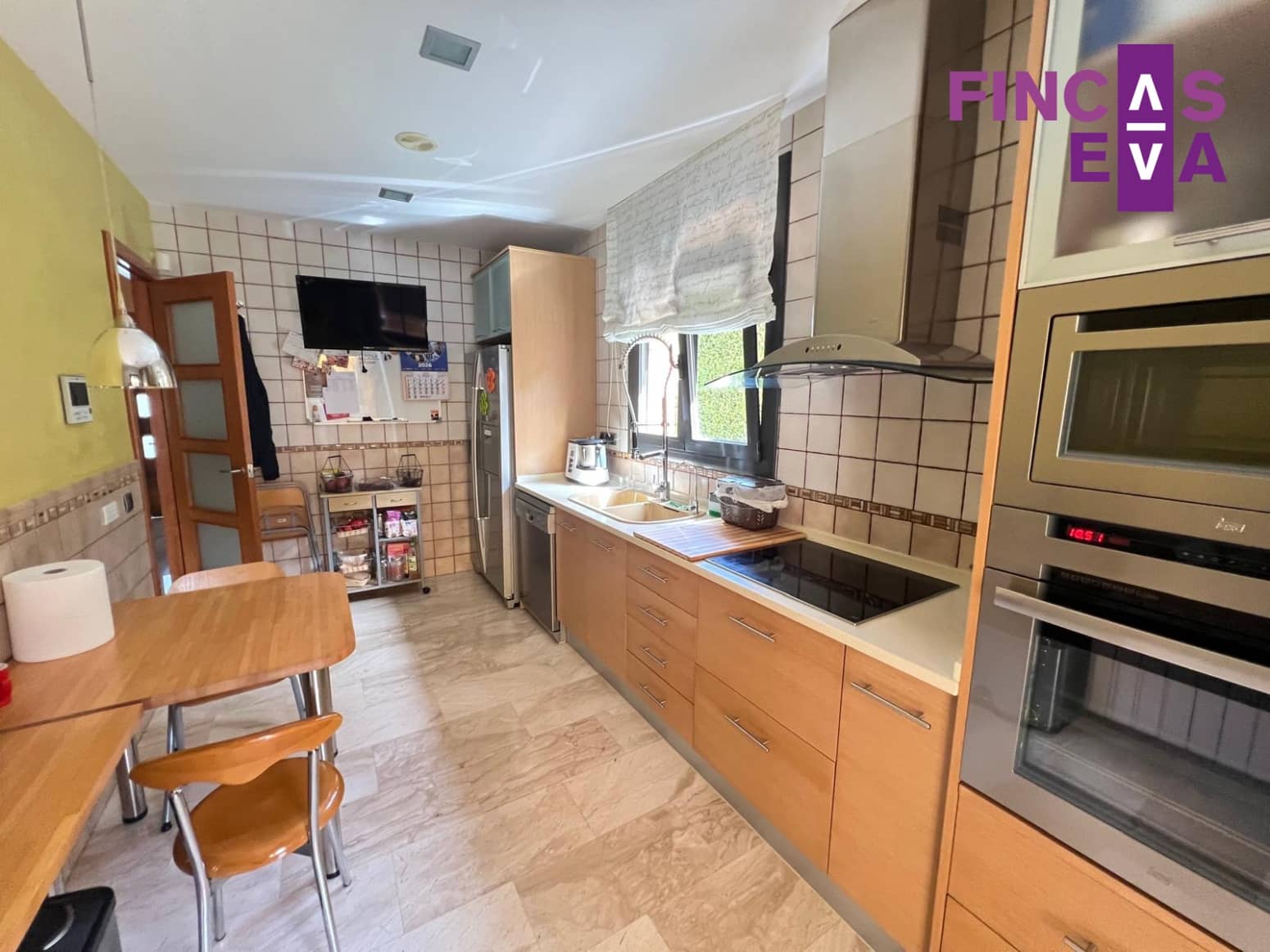 4 sypialnia Willa na sprzedaż w La Roca del Valles z garażem - 575 000 € (Ref: 10079104)