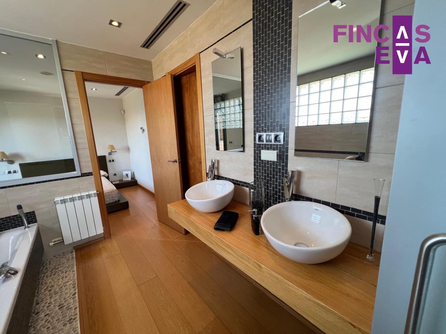 4 sypialnia Willa na sprzedaż w La Roca del Valles z garażem - 575 000 € (Ref: 10079104)