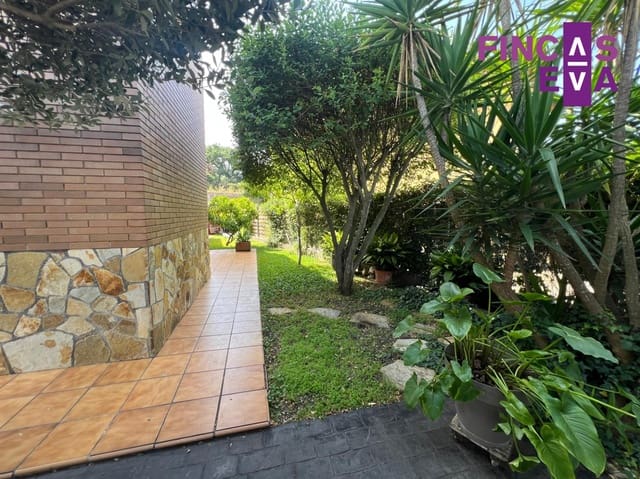 4 sypialnia Willa na sprzedaż w La Roca del Vallès z garażem - 575 000 € (Ref: 10079104)