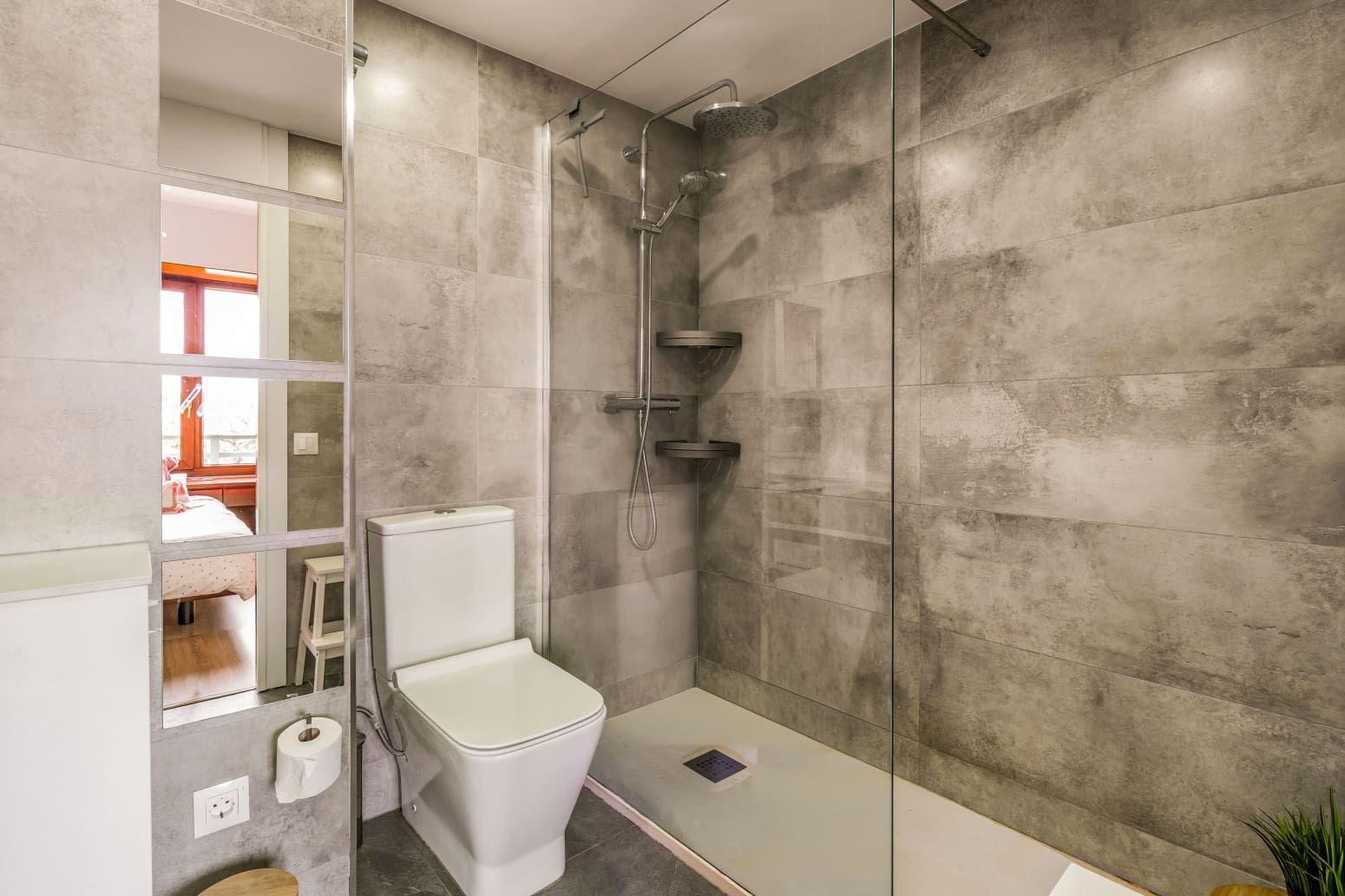 4 Zimmer Wohnung zu verkaufen in Barcelona Stadt mit Garage - 995.000 € (Ref: 10135171)