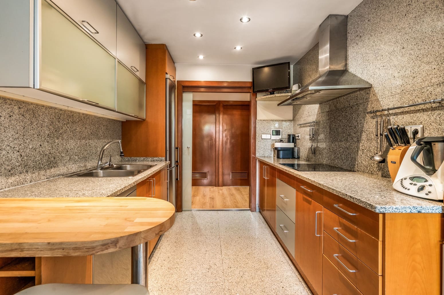 4 Zimmer Wohnung zu verkaufen in Barcelona Stadt mit Garage - 995.000 € (Ref: 10135171)