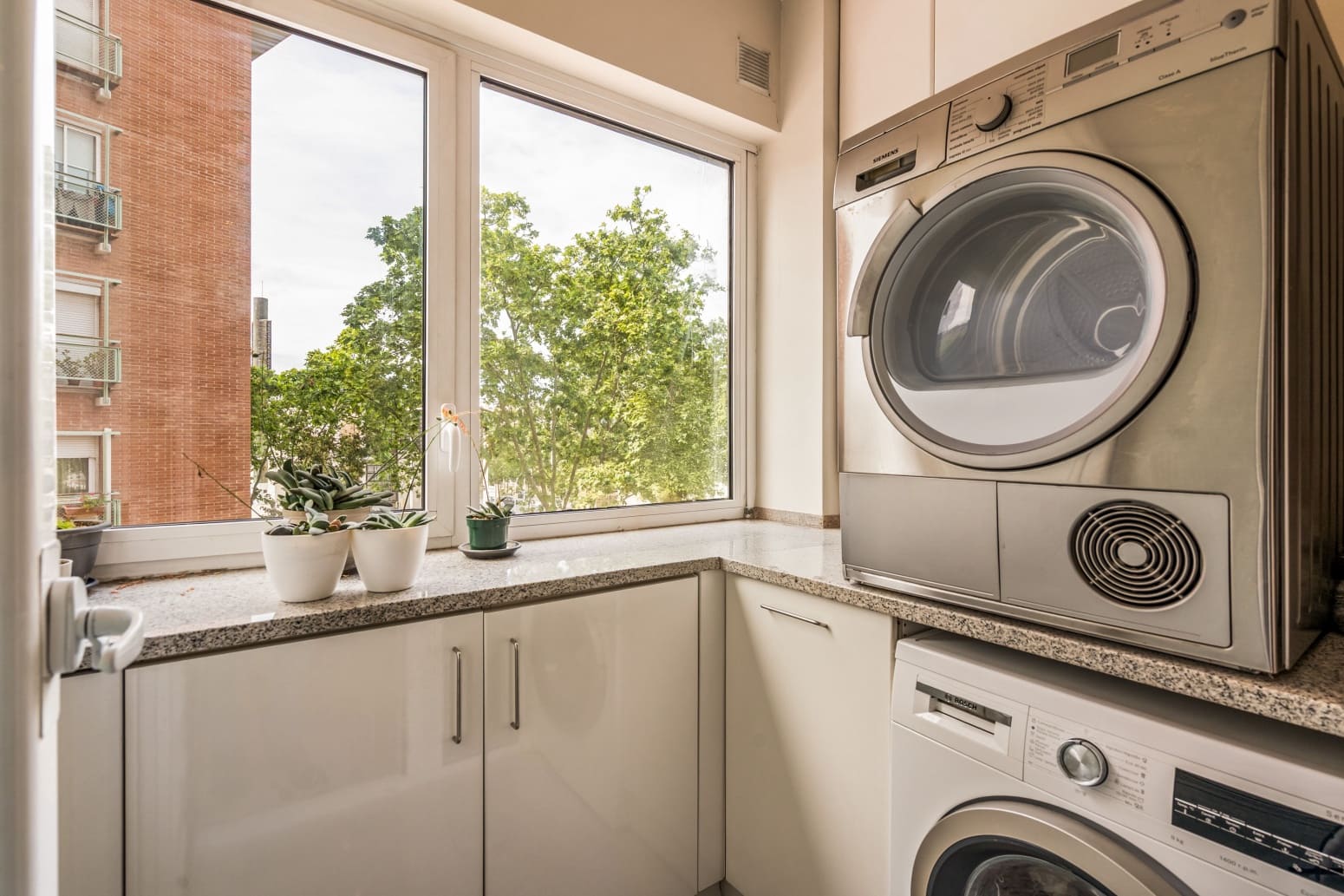 4 Zimmer Wohnung zu verkaufen in Barcelona Stadt mit Garage - 995.000 € (Ref: 10135171)