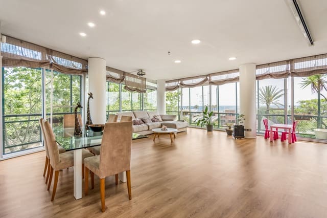 4 Zimmer Wohnung zu verkaufen in La Vila Olímpica del Poblenou, Barcelona Stadt mit Garage - 995.000 € (Ref: 10135171)