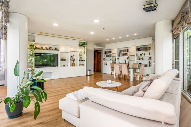 4 Zimmer Wohnung zu verkaufen in La Vila Olímpica del Poblenou, Barcelona Stadt mit Garage - 995.000 € (Ref: 10135171)